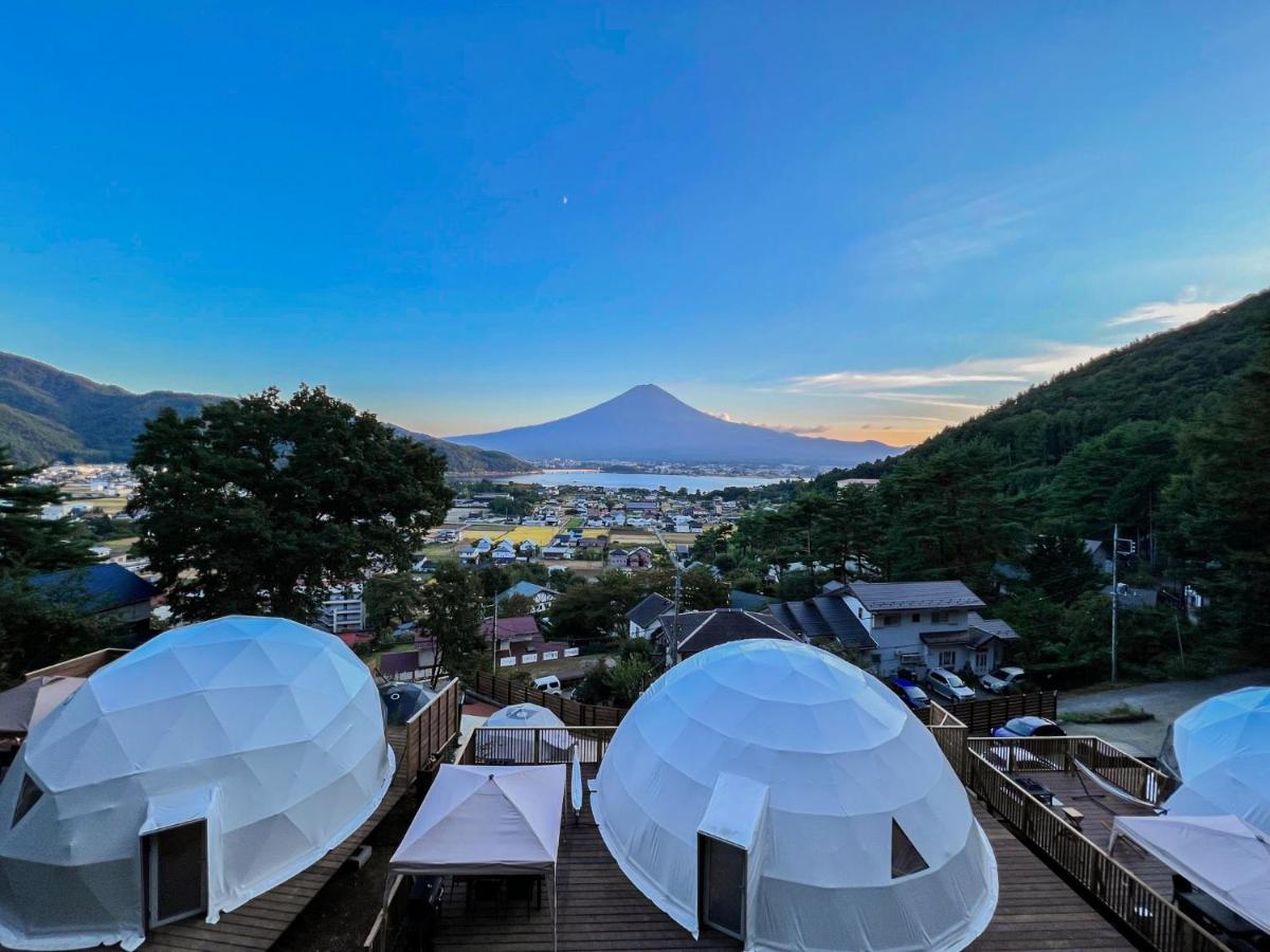 Mt.Fujiグランピングテラス　嶺乃華 Hotel Fujikawaguchiko Luaran gambar